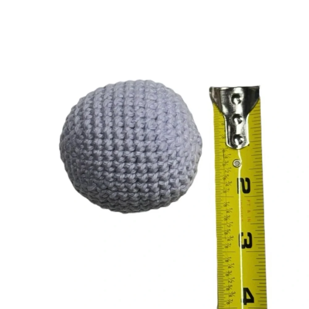 100% handmade crochet ball toy for cats with catnip inside! 100% cotton yarn toy